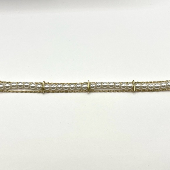 Vintage Bracelet Goldette NY Pearl & Gold Chain Bracelet Gold Tone safety clasp - Picture 10 of 12